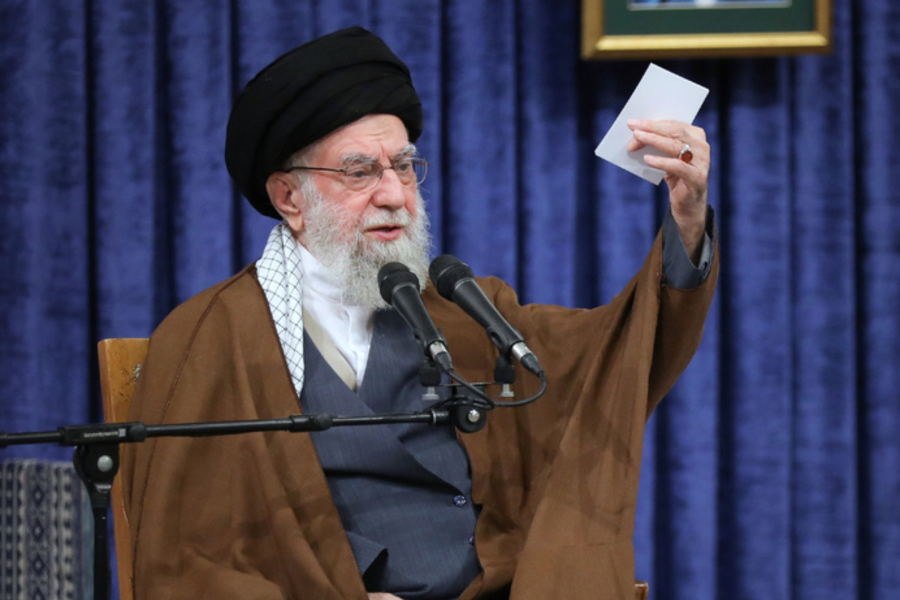 Ο Χαμενεΐ ακυρώνει τον Τραμπ για τα πυρηνικά του Ιράν- «Καλά, κάνε όνειρα»