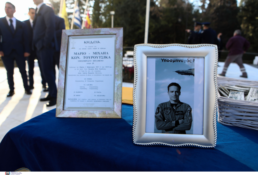 Συγκλονίζει η σύντροφος του υποσμηναγού Τουρούτσικα, «Με καθυσήχαζε για όλα, μου έλεγε &quot;κοριτσάκι μου, δεν πρόκειται να γίνει κάτι κακό&quot;»