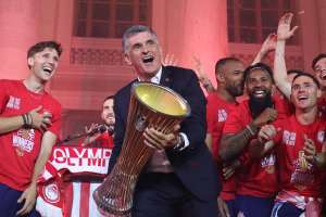 Η MARCA αποθεώνει Μεντιλίμπαρ: «Θα πρέπει να φτιάξουν άγαλμα»