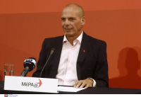 Βαρουφάκης: «Τα τρία λάθη που έκανα ως ΥΠOIK» - Τι είπε για ελληνοτουρκικά και... δραχμή (βίντεο)