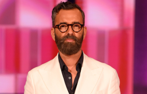 GNTM 6: Πόζαρε μέχρι και ο … Μπράτης