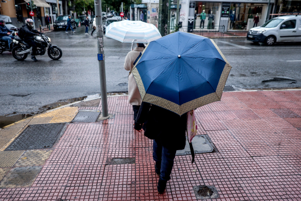 Πότε θα «φανεί» ήλιος στην Αθήνα, νέα πρόγνωση του καιρού