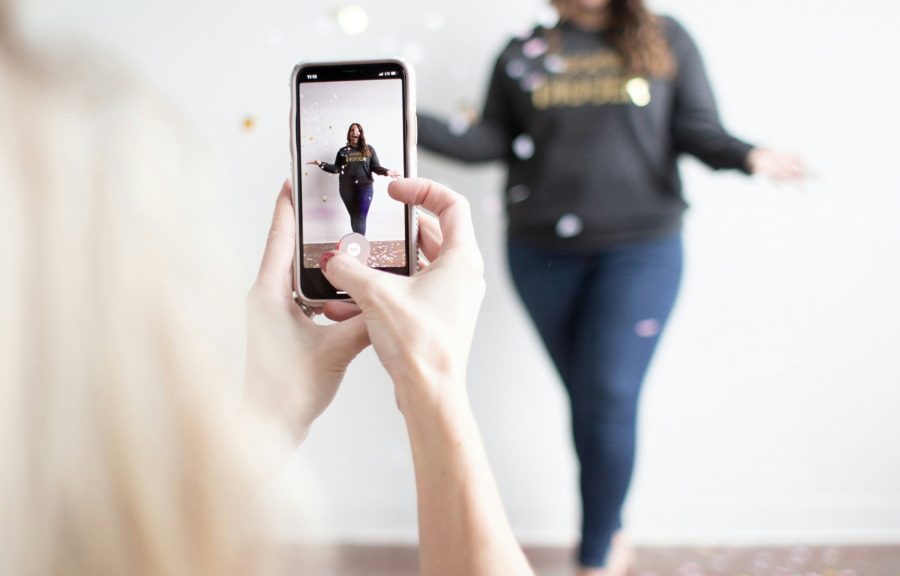 Ανησυχία για την νέα τάση στο TikTok - Τι είναι το Skinnytok