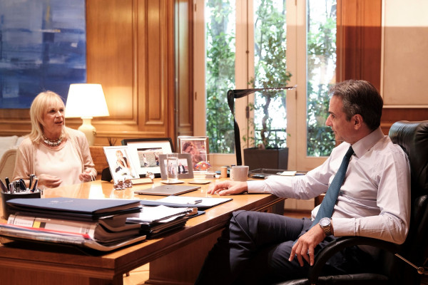 Συνάντηση Μητσοτάκη - Φόνσου στο Μαξίμου - Τι συζήτησαν