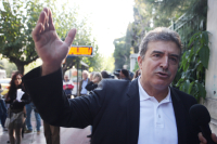 Ο Χρυσοχοΐδης στο στόχαστρο της αντιπολίτευσης