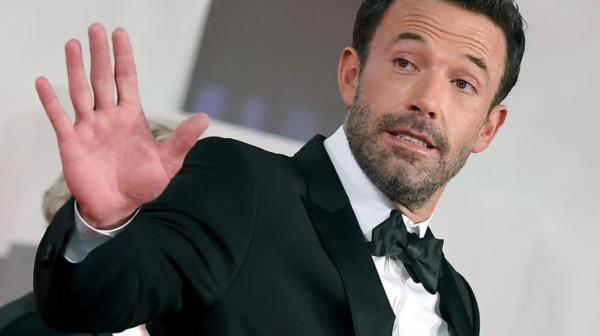 Ξέφρενη καταδίωξη υπόσχεται η ταινία «The Instigators» με τους Ματ Ντέιμον και Κέισι Άφλεκ