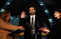 Ζοχράν Μαμντάνι: Ορκίστηκε δήμαρχος της Νέας Υόρκης σε ιστορικό σταθμό του μετρό (βίντεο)