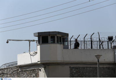 Έφοδος της Δίωξης Ναρκωτικών στις φυλακές Κορυδαλλού: Κατασχέθηκαν ναρκωτικά, όπλα και κινητά