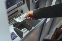 Αυξάνονται οι επενδύσεις, αλλά όχι η παραγωγική δυναμική