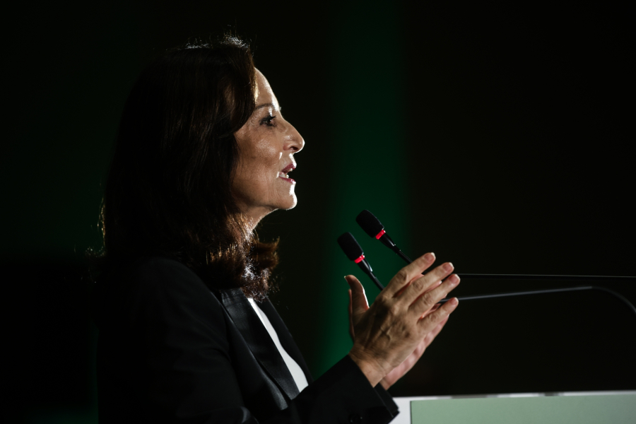 Η... αριστερή στροφή της Άννας