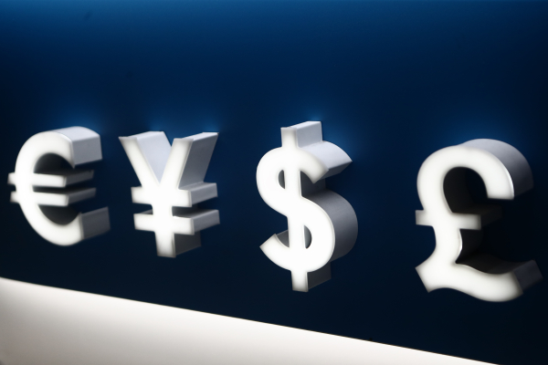 Greece’s Market Regulator Eases Rules Ahead of Euronext’s Bid for Athens Exchange