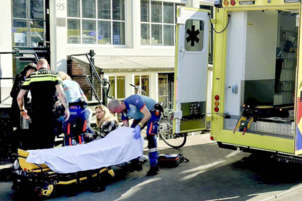 Επίθεση με μαχαίρι στο Άμστερνταμ - Πέντε τραυματίες, μία σύλληψη