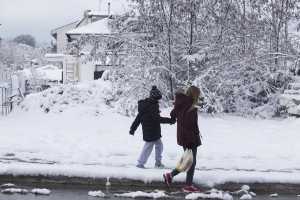 Κλειστά 75 σχολεία στην Κεντρική Μακεδονία λόγω χιονιά