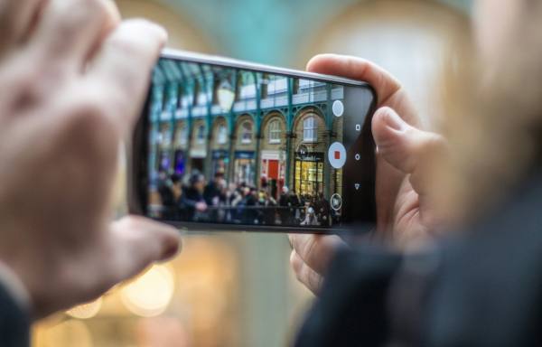 Λονδίνο, η παγκόσμια πρωτεύουσα των κλεμμένων κινητών - Είναι όντως τόσο επικίνδυνα;