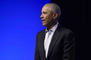 Ομπάμα: Καλεί τους Αμερικανούς να προστατεύσουν τις «θεμελιώδεις ελευθερίες τους» μετά τη δολοφονία του Άλεξ Πρέτι