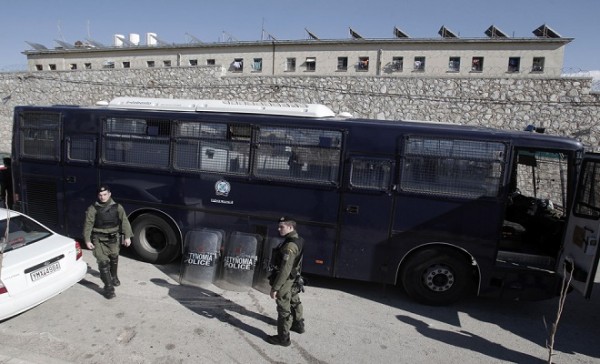 Πυρήνες και σκληροί ποινικοί σχεδίαζαν απόδραση την ημέρα του συλλαλητηρίου