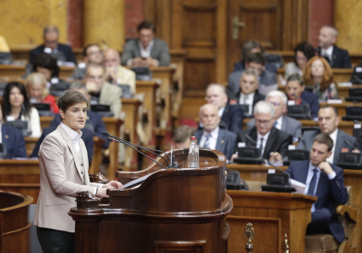 Νέα κυβέρνηση στη Σερβία, η πρωθυπουργός Άνα Μπρνάμπιτς απέφυγε να πάρει θέση για τις κυρώσεις κατά της Ρωσίας