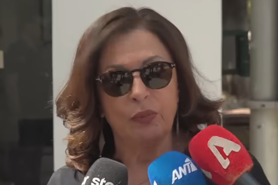 Χάρις Αλεξίου για Αχιλλέα Θεοφίλου: «Έδινε έμπνευση στους καλλιτέχνες» (Βίντεο)