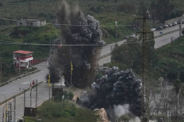 IDF προς Ιρανούς: «Μην μπαίνετε σε τρένα» - Αντίστροφη μέτρηση για το τελεσίγραφο Τραμπ - «Σε κώμα ο Χαμενεΐ»