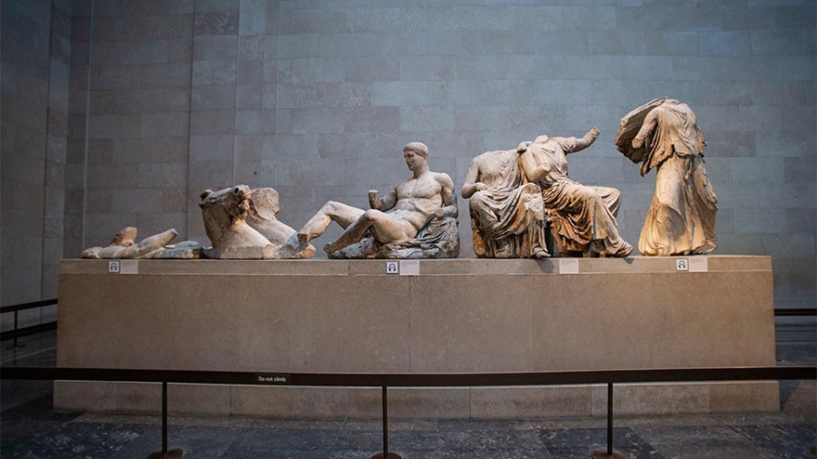 Guardian υπέρ της επανένωσης των Γλυπτών του Παρθενώνα: «Είναι τόσο δύσκολο να την αποδεχθούμε;»