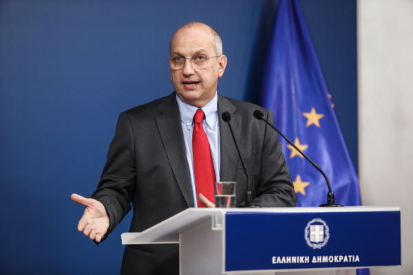 Οικονόμου για Τσίπρα: «Είναι εξοργιστικό να μιλάει για φορολογία, άνθρωπος που έπνιξε στους φόρους τη χώρα»