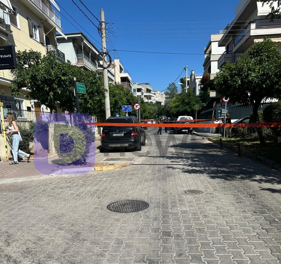 Νέο Ψυχικό: Τοποθέτησαν βόμβα στο σπίτι του Γιάννη Πρετεντέρη - Δεν εξερράγη (Εικόνες)