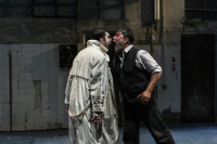 Έμποροι της Βενετίας: Σαρώνει ο Βασίλης Μπισμπίκης - Παράταση λόγω μεγάλης ζήτησης