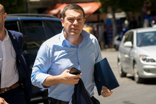 Φρένο στην εσωστρέφεια έβαλε ο Τσίπρας στην Πολιτική Γραμματεία του ΣΥΡΙΖΑ