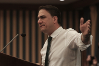 Τσουκαλάς: «Κορυφαίοι υπουργοί έκαναν καμπάνια κατά της συγκέντρωσης»