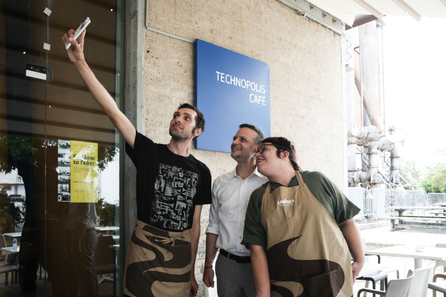 Πρόσληψη ανάπηρων εργαζομένων στην Τεχνόπολη Δήμου Αθηναίων