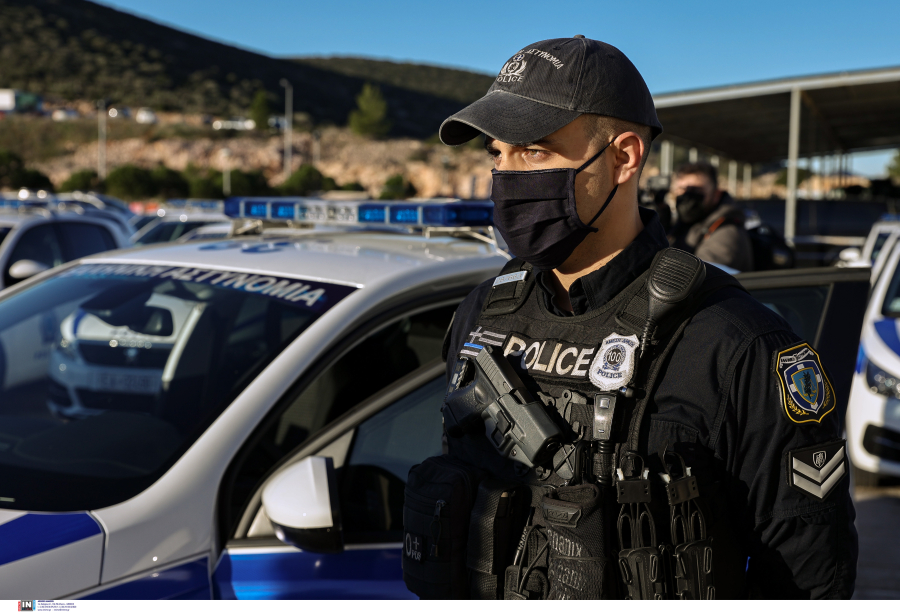 Ποινική δίωξη για απόπειρα ανθρωποκτονίας, ληστεία και παράνομη οπλοχρησία στους 17χρονους της επίθεσης στην Ακρόπολη