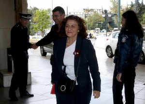 Παραμένουν τα «αγκάθια» με τα προνοιακά και οικογενειακά επιδόματα
