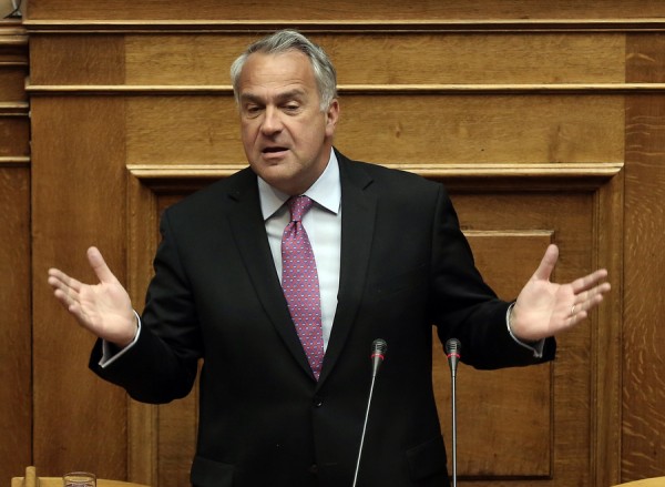 ΝΔ: Τα έγγραφα που κατέθεσε ο Καμμένος δεν είναι γνήσια