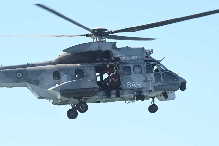 Κρήτη: Ελικόπτερο της Πολεμικής Αεροπορίας παρέλαβε 22χρονο ασθενή από δεξαμενόπλοιο