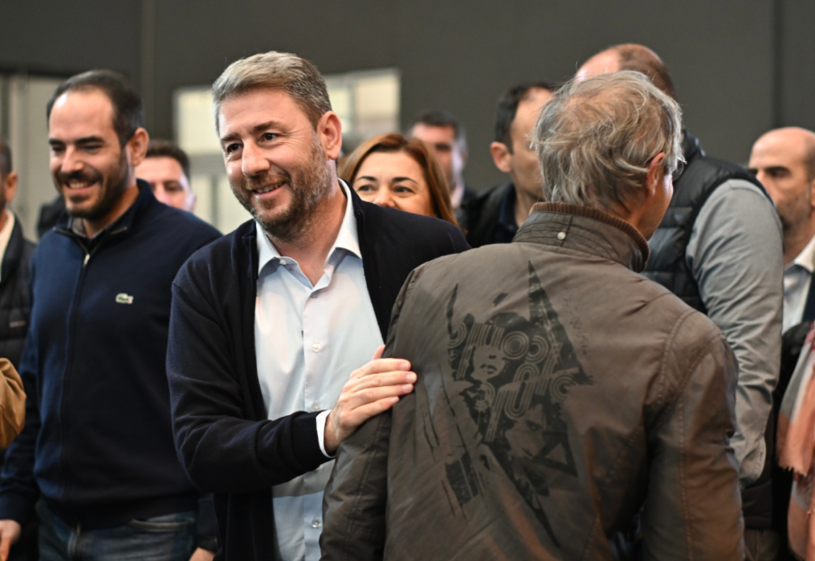 Ανδρουλάκης: «Με ψήφο στο ΠΑΣΟΚ και πολιτική αλλαγή θα ξεβολέψουμε την αλαζονεία της ΝΔ»