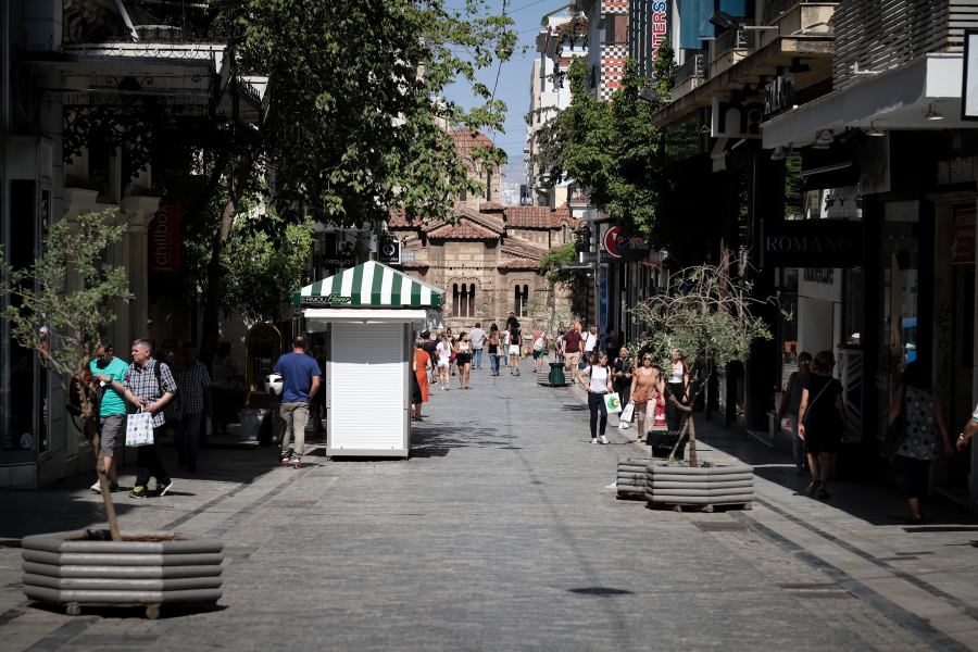 Soaring Retail Rents Redraw Greece’s Shopping Map