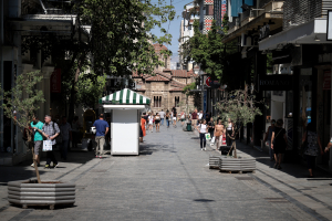 Soaring Retail Rents Redraw Greece’s Shopping Map