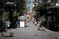 Soaring Retail Rents Redraw Greece’s Shopping Map