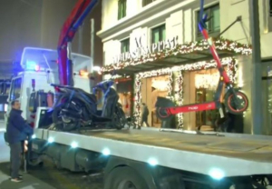 Χιλιάδες αλκοτέστ στο κέντρο της Αθήνας: Πρόστιμο σε μεθυσμένη... με πατίνι, το σήκωσε γερανός