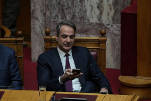 Δημοσκόπηση Alco: Τα Τέμπη «βυθίζουν» τον Κ.Μητσοτάκη - Συγκάλυψη βλέπει το 72%, νέα πτώση 2,1 μονάδων για τη ΝΔ