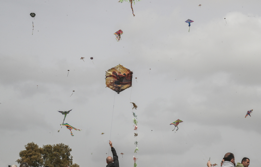 Καθαρά Δευτέρα 2025: Με τι καιρό θα πετάξουμε χαρταετό αύριο - Δείτε χάρτη