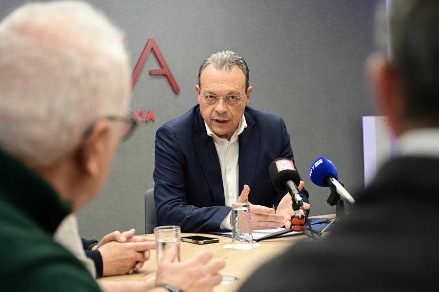 Νέο Εκτελεστικό Γραφείο από Φάμελλο - Ίδια Πολιτική Γραμματεία