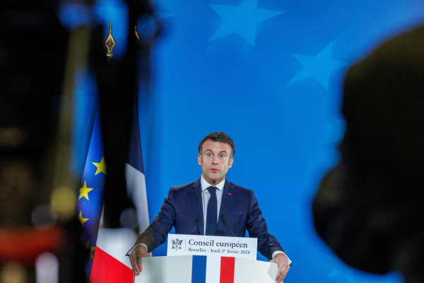 Μακρόν: Η Ευρώπη πρέπει να προστατεύσει τα εισοδήματα των αγροτών