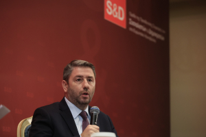 Νίκος Ανδρουλάκης: Το ΠΑΣΟΚ θα δώσει αυτόνομα τη μάχη απέναντι στη ΝΔ