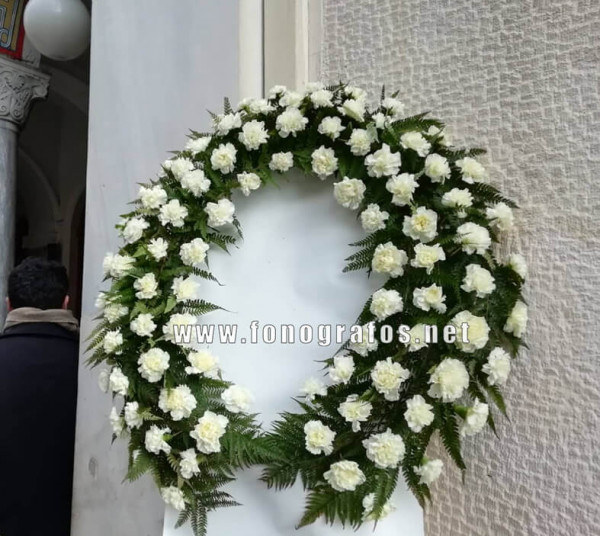 Λαμία: Ράγισαν καρδιές στην κηδεία της μαθήτριας που πέθανε μετά από χειρουργική επέμβαση (φωτο-video)