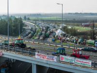 Μπλόκα αγροτών: «Χάρτης» σε όλη την Ελλάδα - Χιλιάδες τρακτέρ στις Εθνικές