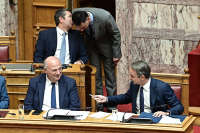 «Όχι στην κλιμάκωση, ναι στον διάλογο» η απάντηση της κυβέρνησης στους αγρότες