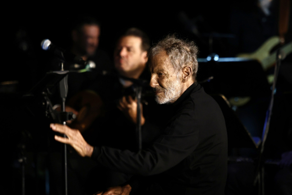 Ξαρχάκος για Σαββόπουλο: «Χαίρε Διόνυσε - Πολεμήθηκε απλώς και μόνο επειδή είχε διαφορετική άποψη ή ιδεολογία»