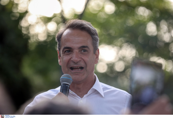 Καθημερινή: Η σκανδαλοθηρία λειτουργεί μόνο αποπροσανατολιστικά και ευνοεί μόνο τις αντισυστημικές δυνάμεις