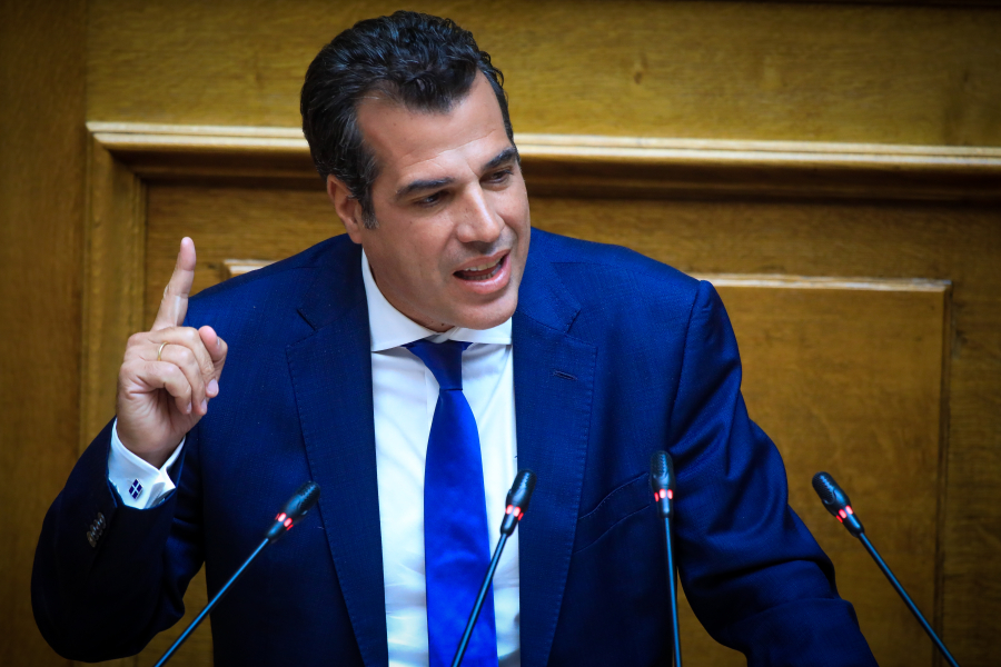 Επικίνδυνες φαιδρότητες στο μεταναστευτικό